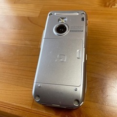 ガラケー F902I 当時物　docomoの画像