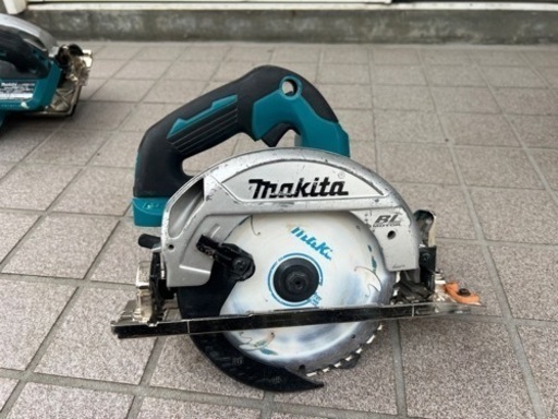 マキタ 充電マルノコ 18v HS611D