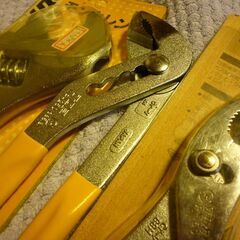 （管理-B-1)　TOP社プライヤとレンチセット未使用品の画像