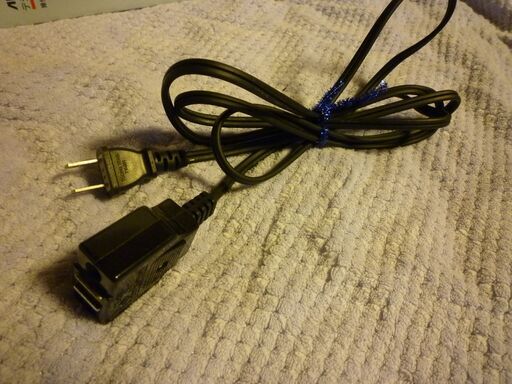 （オークション入札が入りましたので質問を終了させていただきます）１５A１２５Vマグネットコード（１９０ｃｍ）