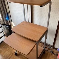 パソコンラック