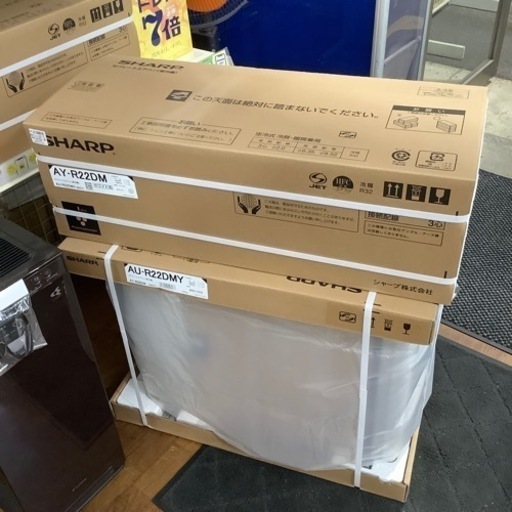 壁掛けエアコン　SHARP AYーR 22DM 2023年製　2.2KW 程度S (未使用品) 6畳