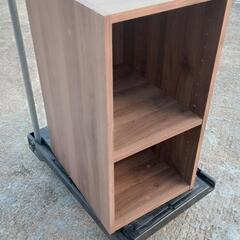 小さな合板製の棚　珍しい規格サイズの収納棚だと思います H60×Ｗ30×D40㎝の画像