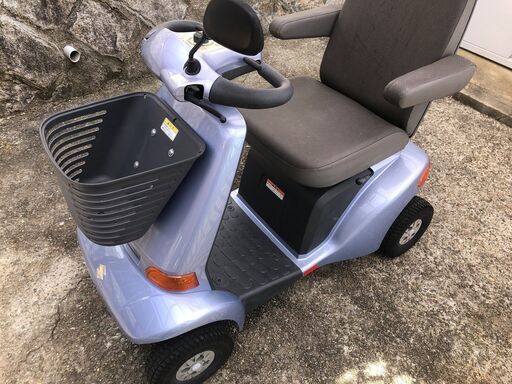 ☆彡入門用激安セニアカー!!! スズキ製・電動車いす・車椅子・シニアカー!!介護用品。すぐに乗れます。免許不要。操作簡単!!