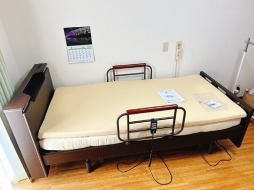 【決まりました】電動3モーター介護ベッド