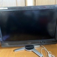 SHARP AQUOS 32インチ 液晶テレビ　