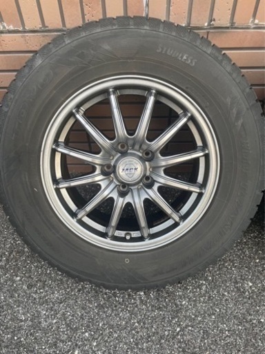 タイヤ＋ホイール　ほぼ新品