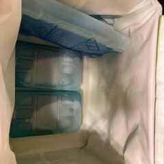 3段弁当　保冷剤　バッグ付　ランチボックス　の画像