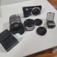 【取引中】ソニー デジタル 一眼カメラ α NEX-5