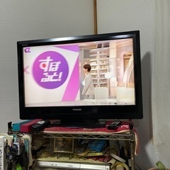 液晶テレビ３２インチ値下げします。