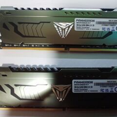 手渡し Patriot Viper Steel DDR4 320...