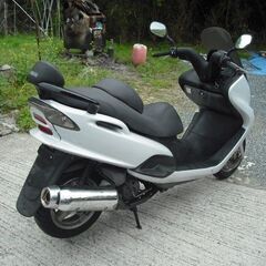 外装新品 YAMAHA MAJESTY 125 コマジェ125 Fi パールホワイト・インジェクションの画像