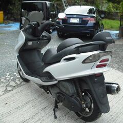 外装新品 YAMAHA MAJESTY 125 コマジェ125 Fi パールホワイト・インジェクションの画像