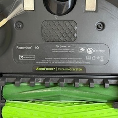 【明日、明後日までにお取引できる方！本日限定お値下げしました】ルンバ　e5 の画像