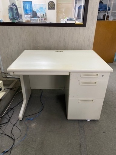 【引渡し様決定】家具 オフィス用家具 机①