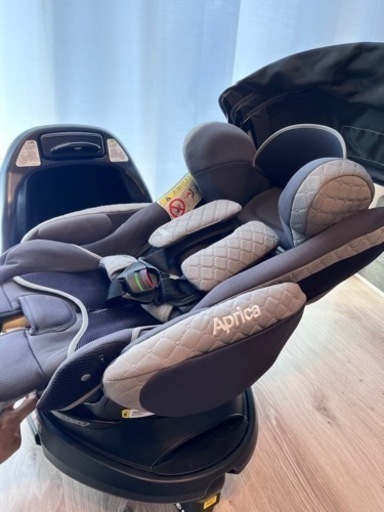 アップリカ　チャイルドシート　フラディアグロウプレミアムisofix 