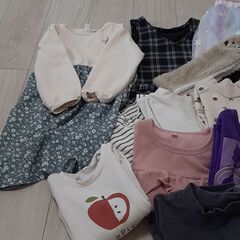 子ども服110サイズ　冬服の画像