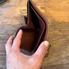 値下げポーターの革財布の画像