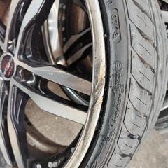 車のパーツ タイヤ、ホイールの画像