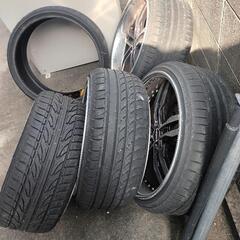 車のパーツ タイヤ、ホイールの画像