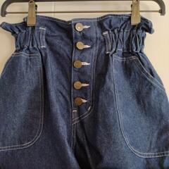 デニムショートパンツの画像
