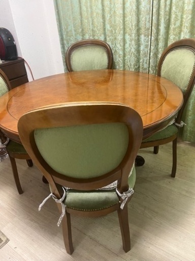 ダイニングセット（4人掛け）