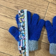仮面ライダーセイバー手袋の画像