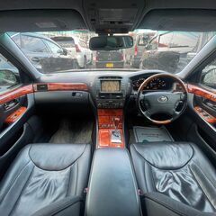 全国自社ローン！！全国納車始めました！！セルシオ！Ｆパッケージインテリアセレクション！特別価格コミコミ175万円！　FR　革シート　エアサス サンルーフ　クルコン　電動シート　ナビ　Bカメラ　本州仕入れ！　の画像
