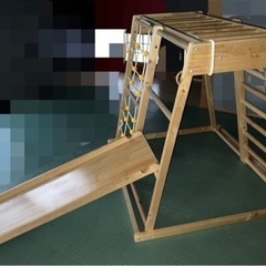 室内遊具　ジャングルジム 
