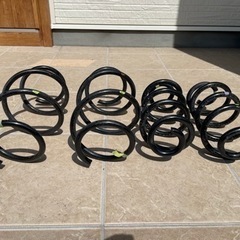 ヴォクシー90系　純正サスペンション