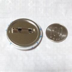 〈新品&未使用〉新開地アートビレッジセンターのバッジの画像