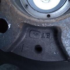 車のパーツ タイヤ、ホイールの画像