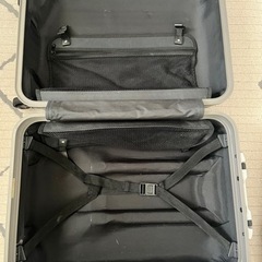 スーツケースの画像