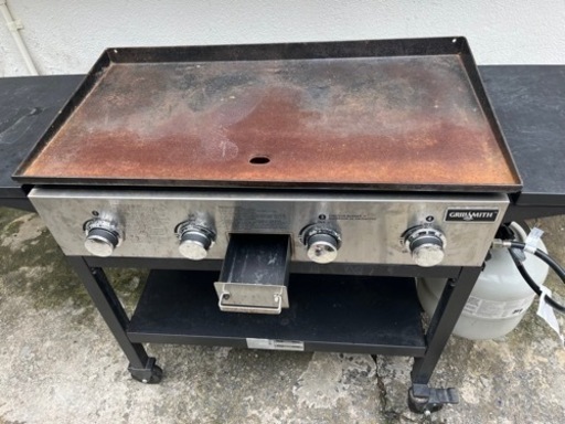 US??GrillSmith 4バーナーガスグリルBBQ鉄板焼グリル焼ガスタンク付き?プロフ必読