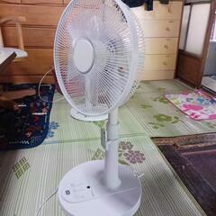 扇風機リモコン付きです。の画像