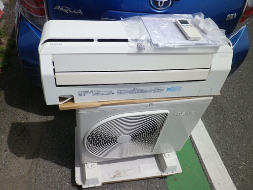 お取引中　東芝　6～8畳用エアコン　RASー225SP--W　 2016年　プラズマ空清搭載　コンパクトサイズ