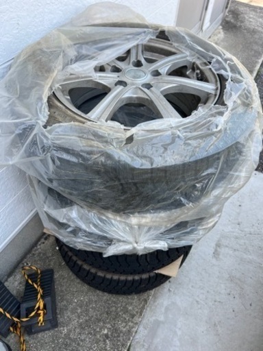 AINOS スタッドレス　タイヤ　ホイール