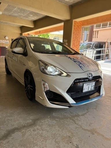 トヨタ　アクア