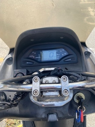 ヤマハマジェスティ125fiカスタムバーハン　リアサス