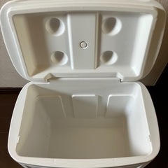 igloo イグロー　クーラーボックスの画像