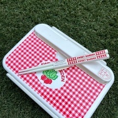 【新品】お弁当箱　箸・スペアーパッキン付の画像