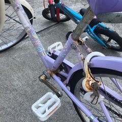 自転車 2台の画像