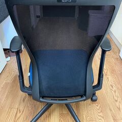 【中古】SIDIZ T50チェア の画像