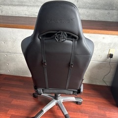 【値下げ】AKRacing premium ゲーミングチェアの画像