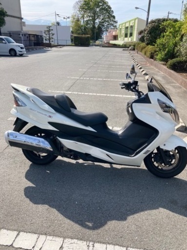 スズキ　スカイウェイブ250