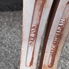 車のパーツ タイヤ、ホイールの画像