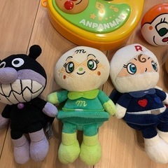 アンパンマンおもちゃ　ぬいぐるみ　ギター　おままごとセットの画像