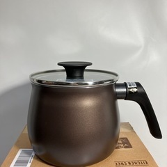 ロ2404-348 アイリスオーヤマ マルチポット 2.2L MCP-14 キズ、汚れありの画像