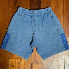 NIKE KIDS ハーフパンツ　120サイズの画像