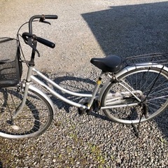 ママチャリ　　　　自転車 
